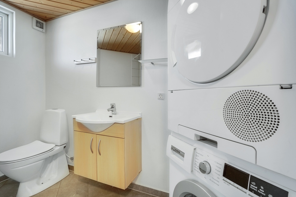 Eines der Badezimmer im Luxusferienhaus Nr. 246
