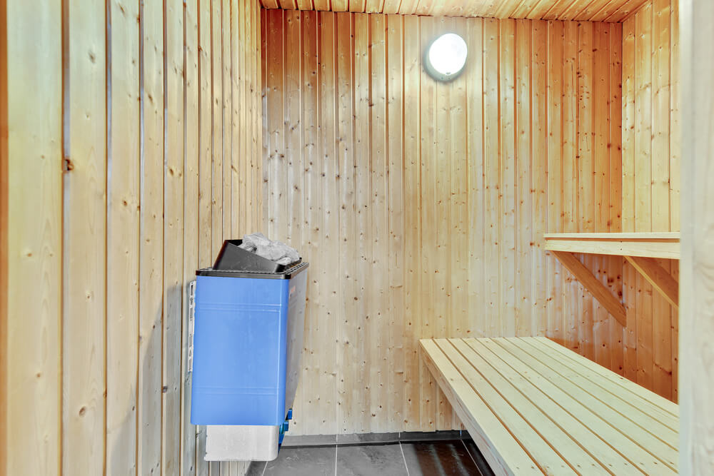 Genießen Sie die heiße Sauna im Luxusferienhaus Nr. 280 für 18 Personen