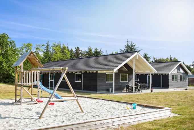 Diese wunderschöne Luxushaus liegt in der Nähe vom beliebten Ferienort Blåvand und der Nordsee