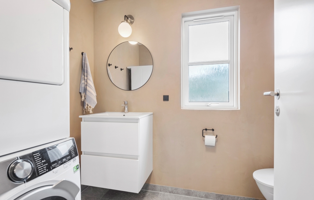 Im Luxusferienhaus Nr. 167 für 24 Personen gibt es Bad mit Dusche.
