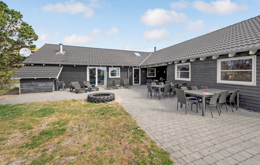 Das Luxusferienhaus Nr. 167 hat eine tolle Terrasse, die mit hochwertigen Gartenmöbeln für 24 Personen ausgestattet ist.