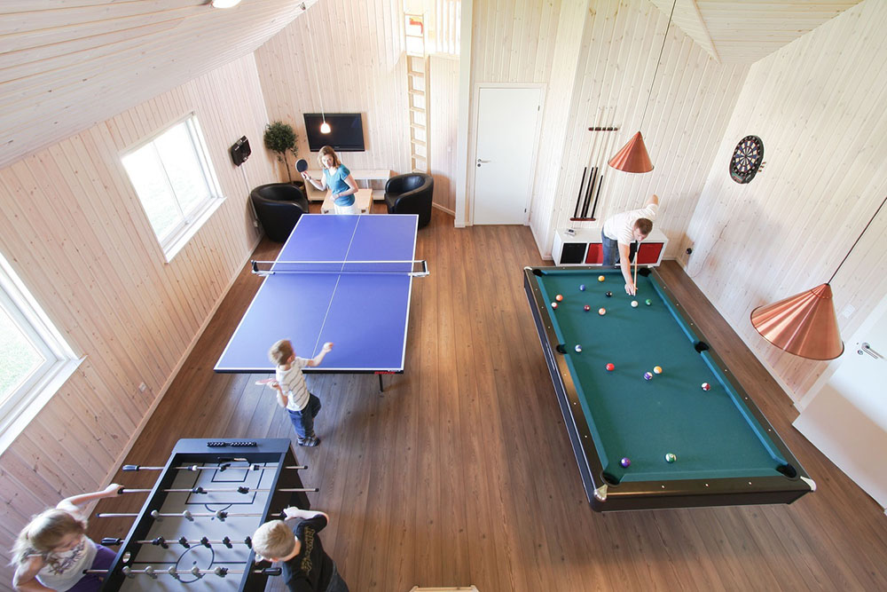 Wer den Abwasch erledigen muss, wird bei Dart, Tischtennis, Pool/Billard, Kicker oder Playstation 2 entschieden