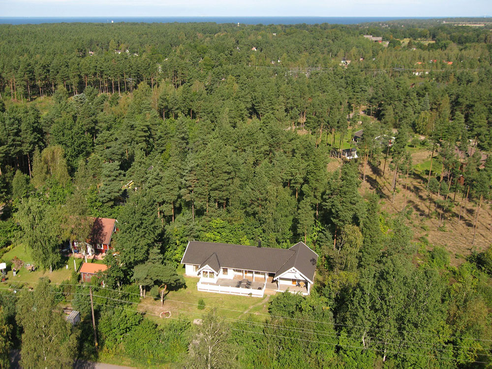 Mit seinen fast 170 m2 bildet dieses Haus inmitten der schönen Natur von Öland einen fantastischen Rahmen für perfekte Ferien