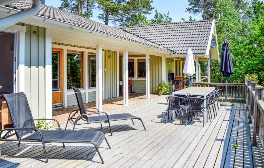 Das Luxusferienhaus Nr. 126 hat eine tolle Terrasse, die mit hochwertigen Gartenmöbeln für 12 Personen ausgestattet ist.