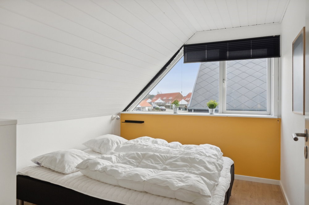 Eines der 10 Schlafzimmer im Luxusferienhaus Nr. 148