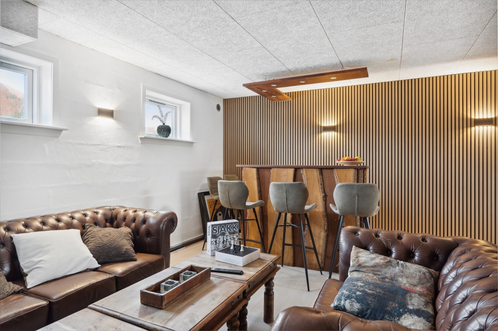 Aktivitätsraum im Luxusferienhaus Nr. 148 mit 10 Schlafzimmern und Platz für 24 Gäste.