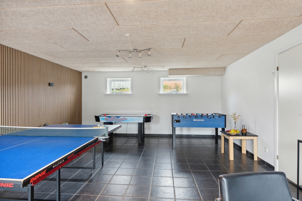 Veranstaltet ein Turnier im Aktivitätsraum, wenn ihr das Ferienhaus Nr. 148 in Ostjütland besucht.